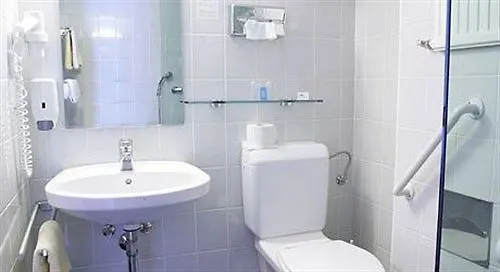 Ekazent Schoenbrunn Hotel 3*