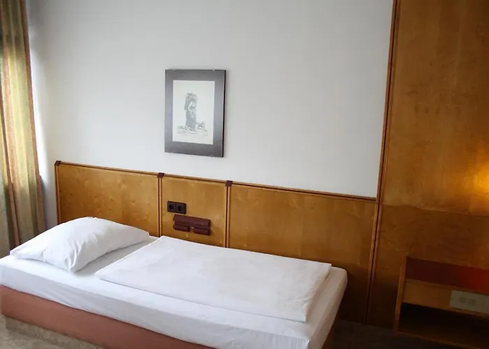 Hotel Ekazent Schoenbrunn